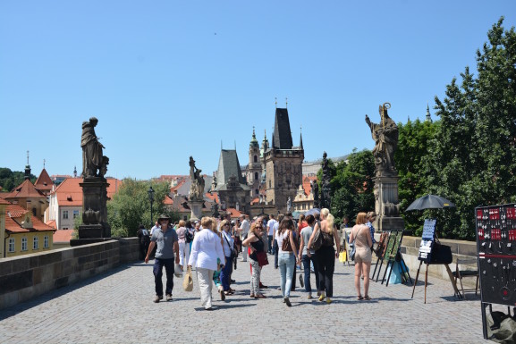 prague-charles-bridge