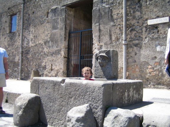 pompeii-with-kids