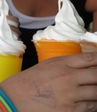 screamers-soft-serve-ice-cream-richmond-bc