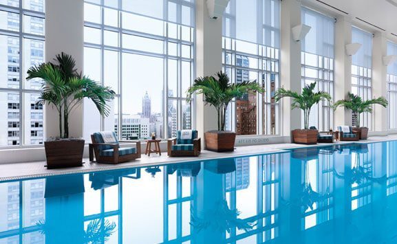 The-Peninsula-Spa-Pool