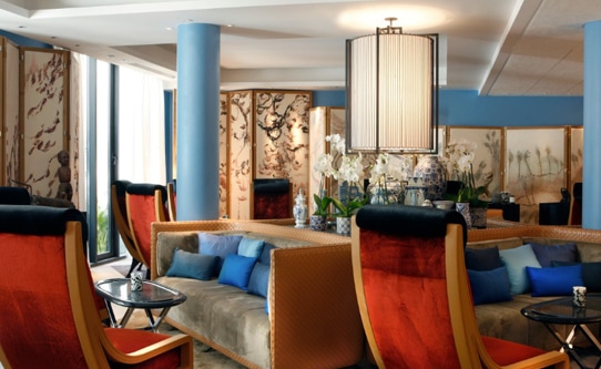 Five Hotel Lobby Lounge