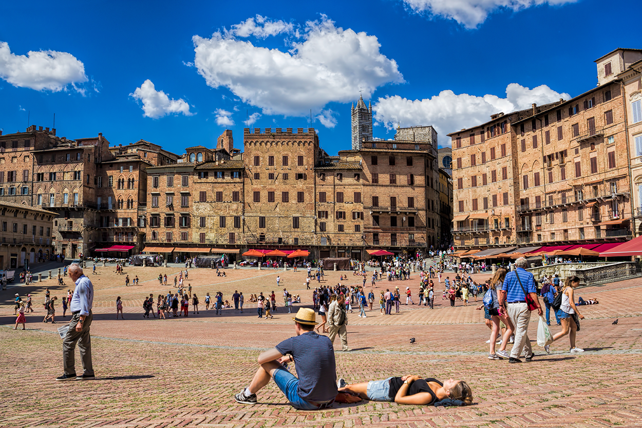 Piazza del Campo in Siena, Italy - Credit AdobeStock