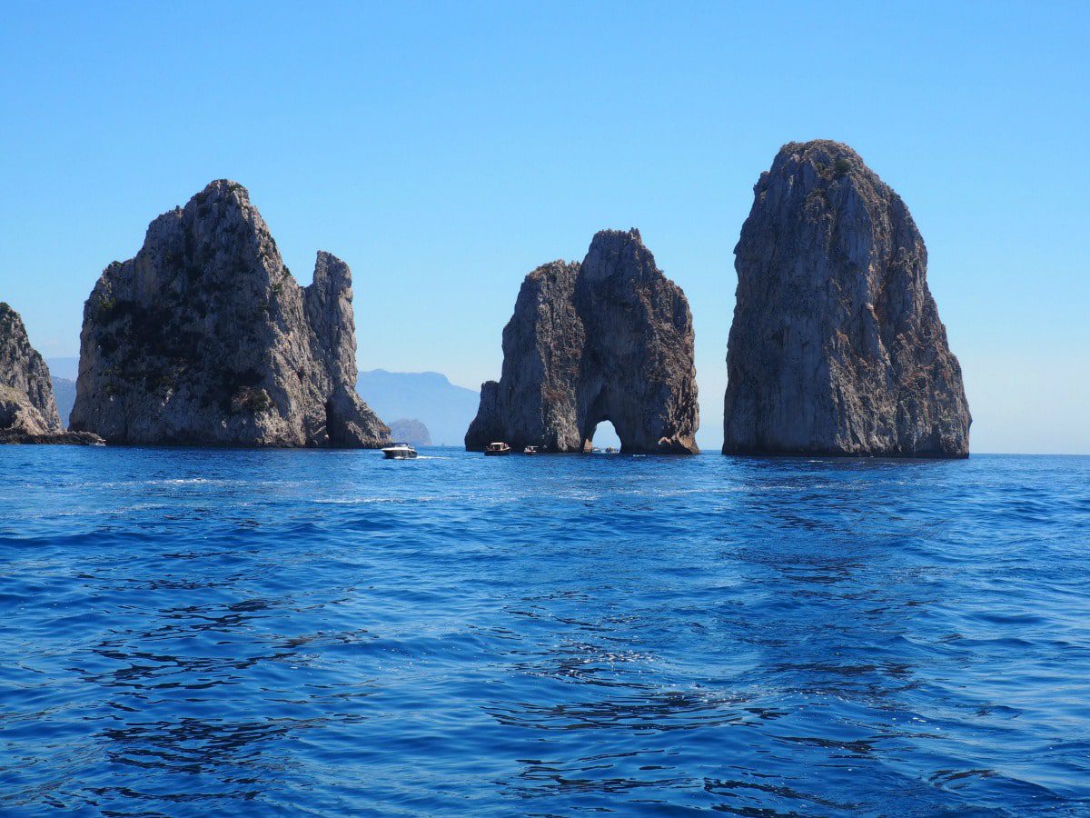 Faraglioni Rocks, Capri with Kids