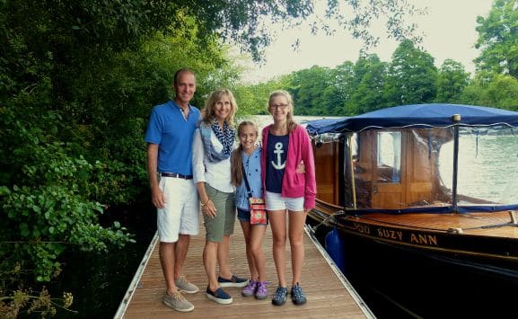 Cliveden_House_UK-boat