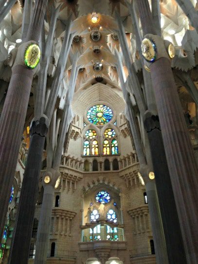 sagrada-familia-church-barcelona