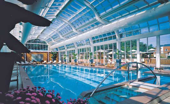 Four Seasons Hotel Hampshire Swimming Pool