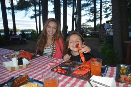migis-lodge-lobster-cookout
