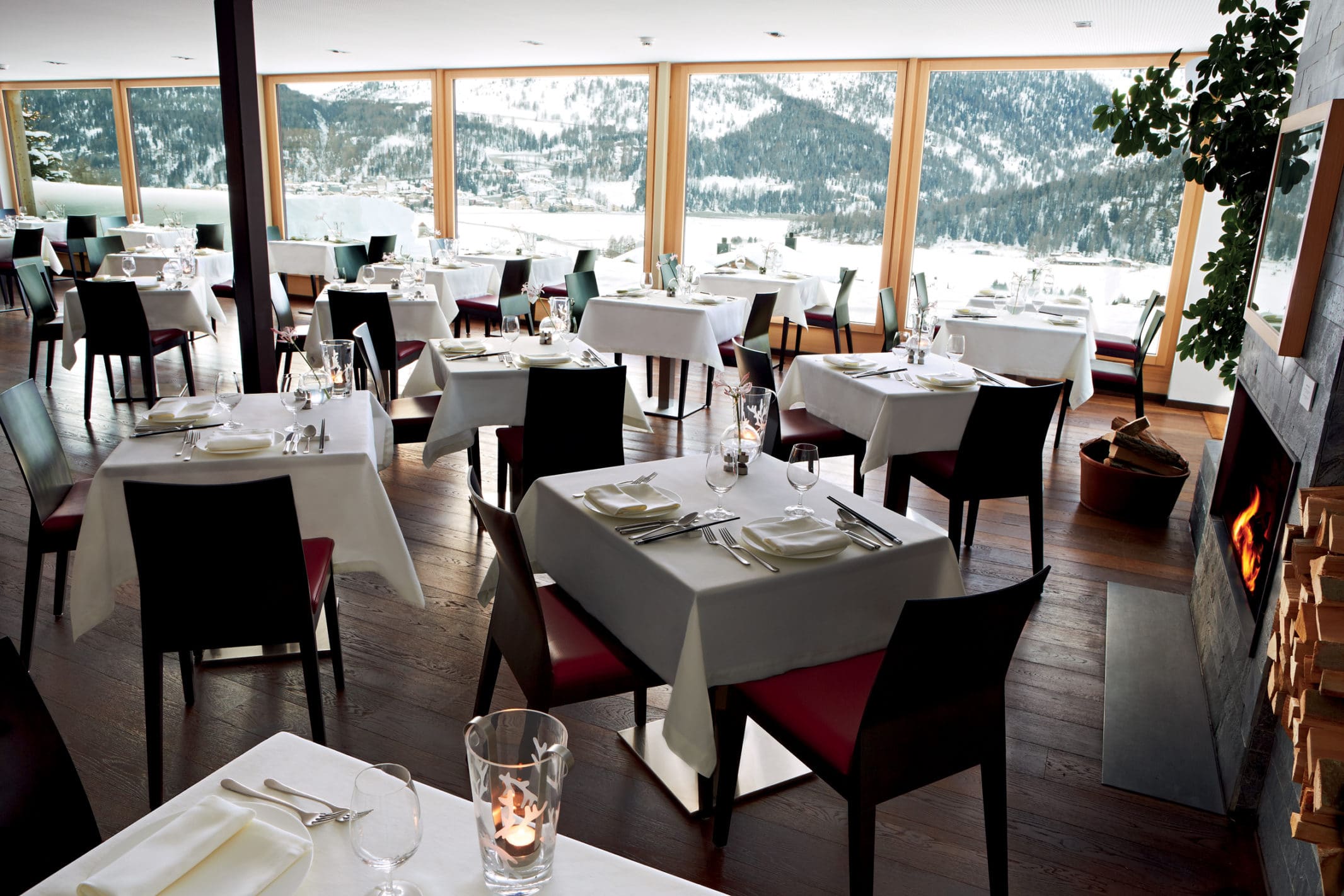 Nira Alpina Stars Restaurant