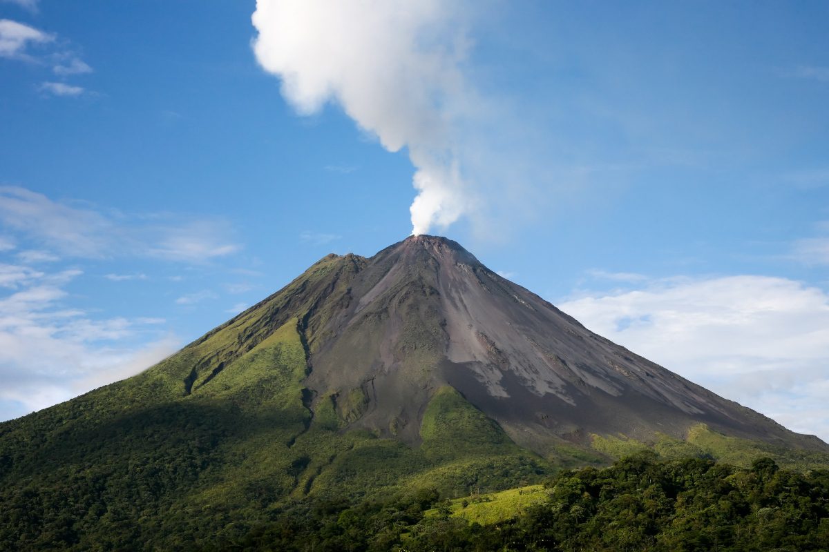 Arenal, Costa Rica: An Ideal Introduction to Rainforest Adventures with Kids