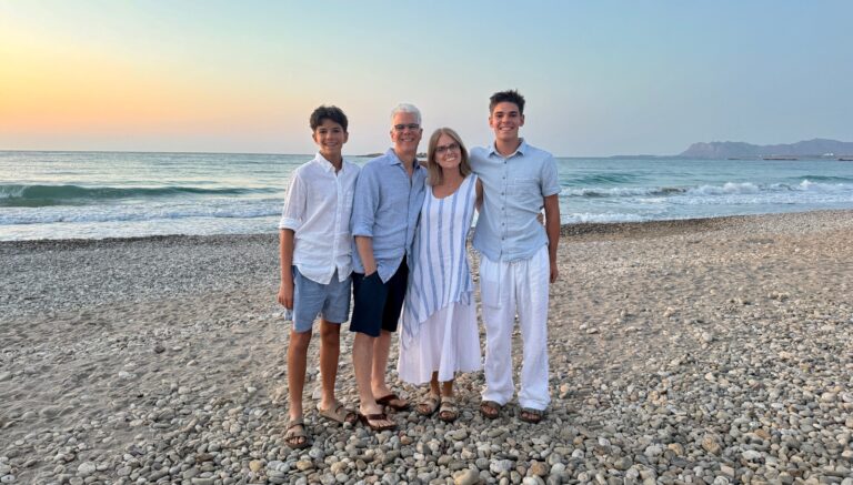 Ancient Ruins & Island Vibes: Where to Go in Greece with Teens