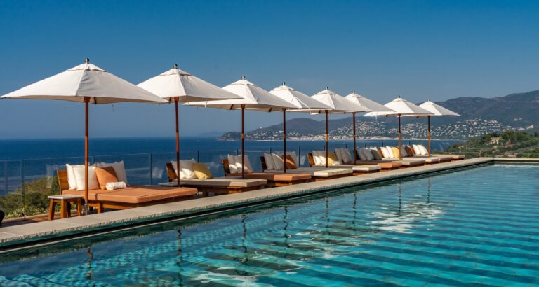 9 Dreamy Hotels & Resorts for Girlfriend Getaways