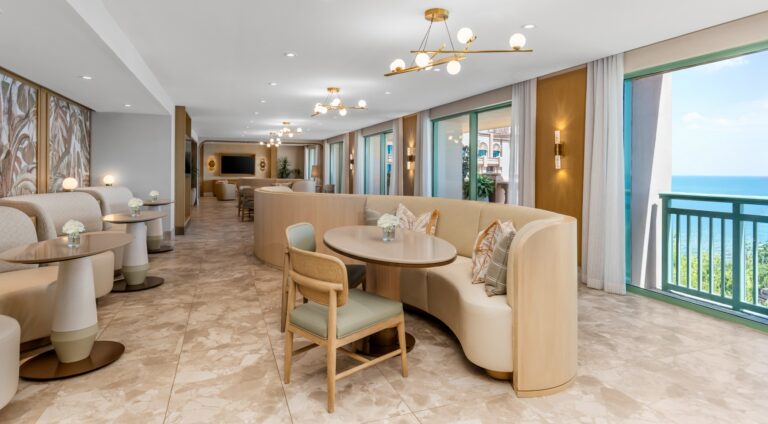 Inside the New Imperial Club at Atlantis Paradise Island